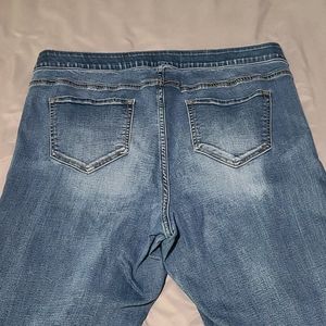 Women's Maurices jeans